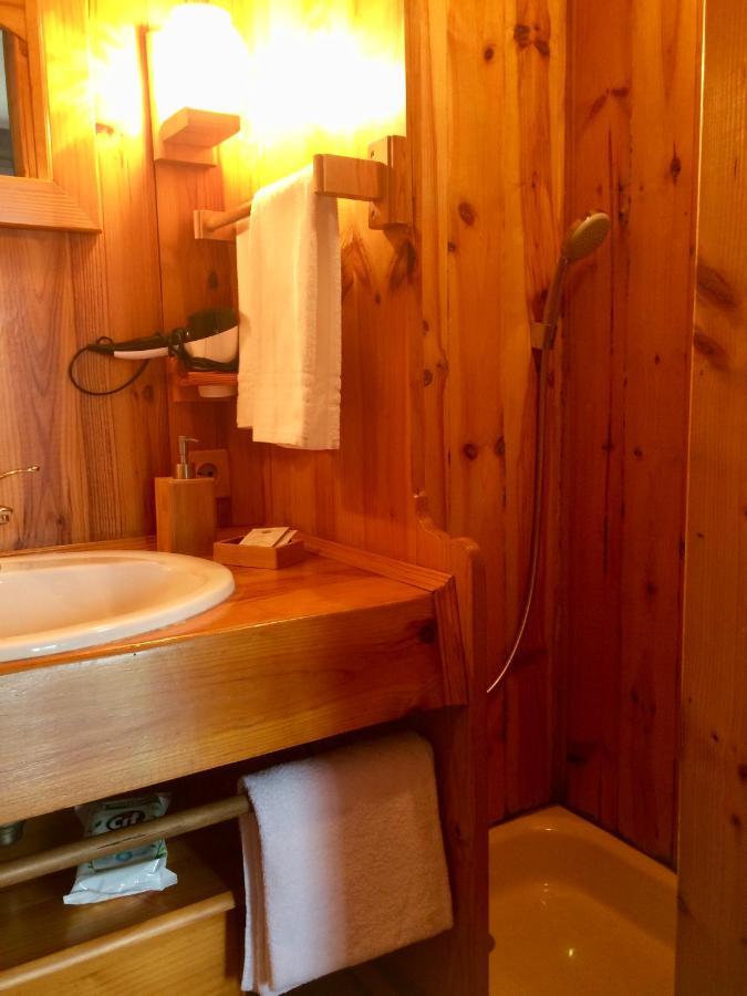 Chambres D'Hotes Du Domaine Capiet Courpiac Luaran gambar