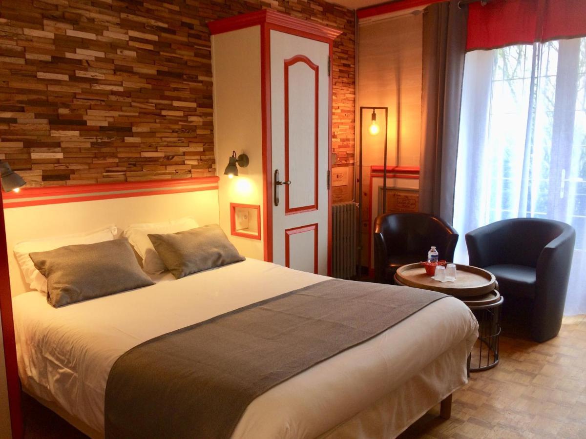 Chambres D'Hotes Du Domaine Capiet Courpiac Luaran gambar